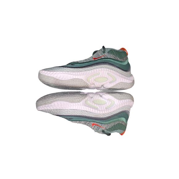 Nike Cosmic Unity 3 NRG Basketball Shoes - Picture 8 of 8